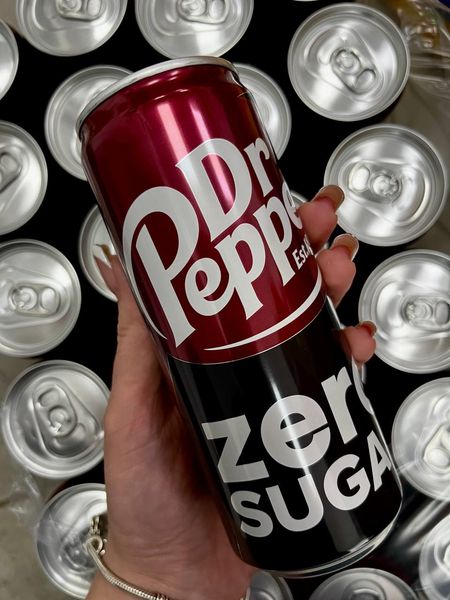 Газированный напиток Dr Pepper без сахара 330 мл. 0010056 фото