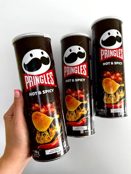 Чипсы Принглс Pringles Hot & Spicy с перцем Чили 165 g. SN-0010018 фото