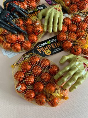 Шоколадные тыковки Chocolate Pumpkins 90г  H-0010019 фото