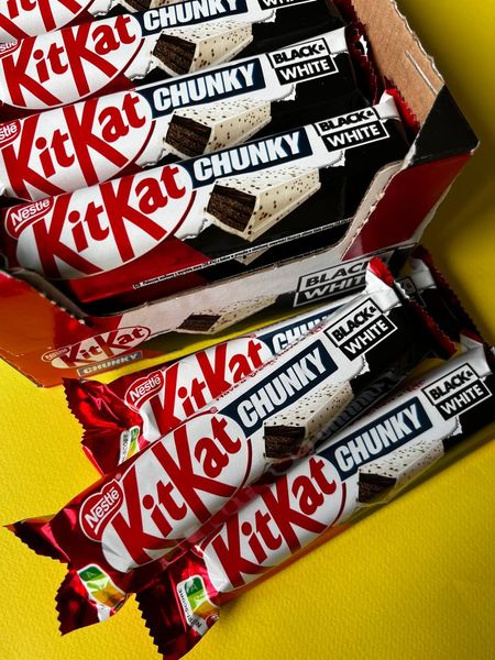 Батончик KitKat Chunky Black&White 42 g. СH-0010162 фото